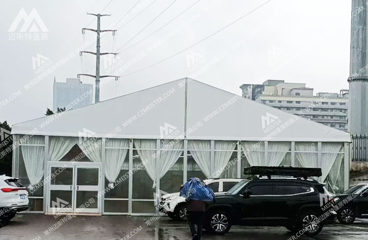 推拉门白色顶布玻璃篷房.jpg